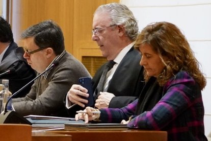 Rafael Delgado y Begoña Hernández durante el juicio de la Perla Negra, en una imagen de archivo.
