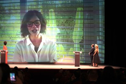 Maribel Verdú participa en la gala de La Academia de Las Artes Escénicas de España