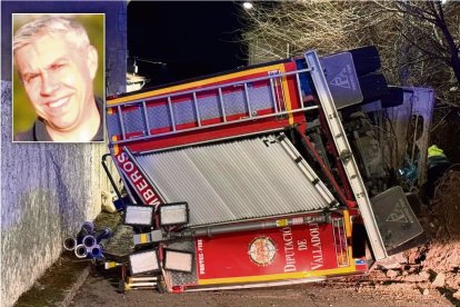 Accidente de Fompedraza y en el recuadro Fernando Navarro, el bombero fallecido