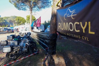Primer día de la concentración motera Motauros 2025