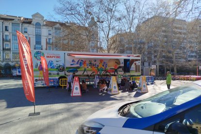 Caravana Planeta ODS de Mapfre en la Plaza Zorrilla de Valladolid