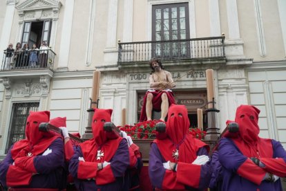 Procesión de la Hermandad del Santo Cristo de los Artilleros