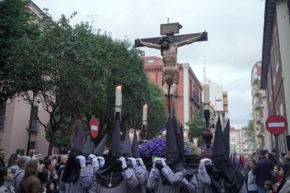 Procesión del Ejercicio Público de las Cinco Llagas en Valladolid