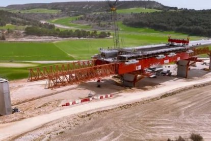 Obras de la A-11 entre Quintanilla de Arriba y Olivares de Duero, en Valladolid, en mayo de 2025.