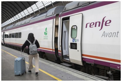 Archivo - Tren Avant de Renfe.