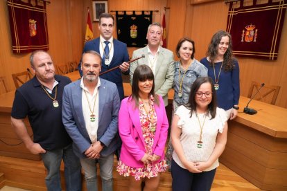 Pleno de toma de posesión del nuevo Alcalde de Aldeamayor de San Martín