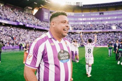 Ronaldo, en su primer ascenso con el Real Valladolid.