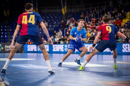 Alejandro Pisonero, ante el Barcelona.