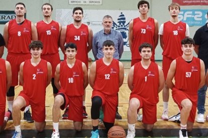 Plantilla de la Universidad de Valladolid de Primera Nacional masculina.
