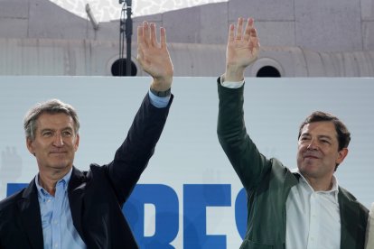 El presidente del Partido Popular, Alberto Núñez Feijóo, inicia en Valladolid la campaña para su reelección, junto al presidente de la Junta de Castilla y León y del PPCyL, Alfonso Fernández Mañueco