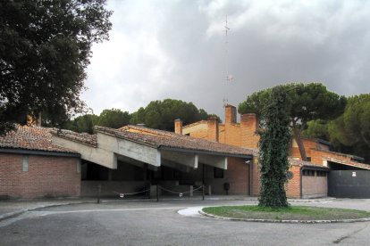 Fachada del Hotel El Montico