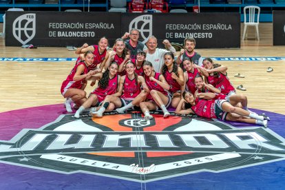 CD San Isidro en el Campeonato de España alevín de baloncesto.