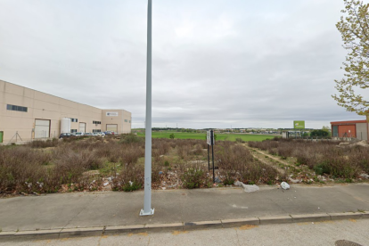 Parcela de la calle Nitrógeno, donde se ubicará la instalación para la gestión de residuos industriales no peligrosos