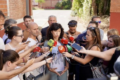 Ana Redondo, visitan los terrenos del acuartelamiento de ‘La Rubia’, en Valladolid.