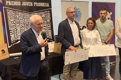Gala Premio Joven Promesa 2024 entregado a Alejandra Alonso.