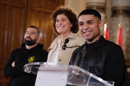 Presentación del combate de Salvi contra el venezolano Ernesto Jiménez.