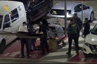 Detención del individuo en el centro comercial Río Shopping