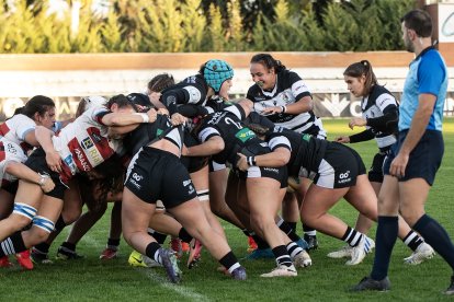 Imagen del Colina Clínic El Salvador ante el Rialta CRAT Coruña.