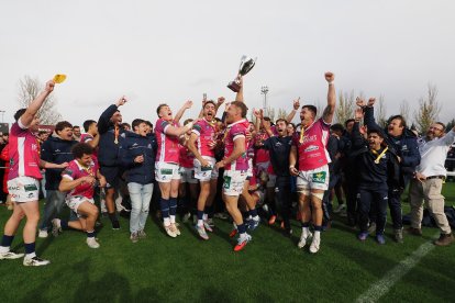 Final de la Supercopa de rugby entre Chami Salvador y Vrac Quesos Entrepinares.