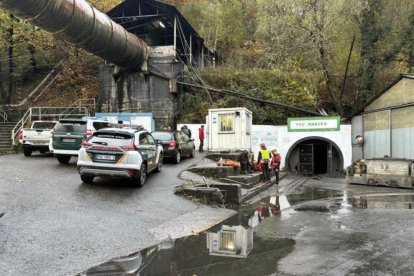 Exterior de la mina de Vega de Rengos en Cangas del Narcea