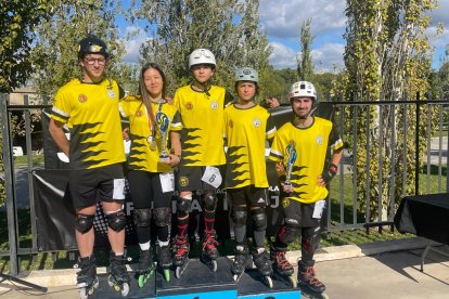 Equipo Skate Cross del Rolling Lemons.