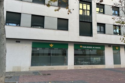 Oficina de Caja Rural de Zamora en el barrio de Villa de Prado, que abrirá próximamente.