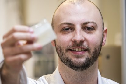 El investigador del Cellular Materials Laboratory (CellMat) de la UVa, Felix Lizalde