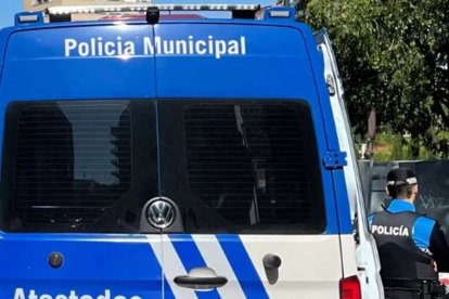Imagen de archivo de un coche de atestados de la Policía Municipal