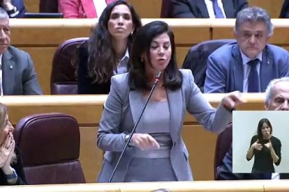 Arenales Serrano recrimina a la ministra de Vivienda por el caso de los okupas de Arroyo de la Encomienda en Valladolid.