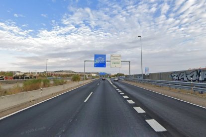 VA-30 a la altura del kilómetro 20 en Arroyo de la Encomienda