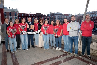 Recepción a Colina Clinic en el Ayuntamiento de Valladolid.