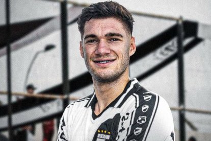 Lucas Sanseviero, con el Danubio.