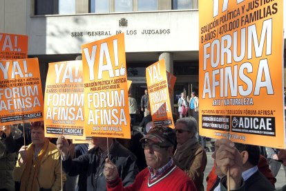 Manifestación de afectados por la estafa de Fórum y Afinsa (archivo).