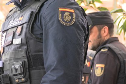 Agentes de la Policía Nacional.