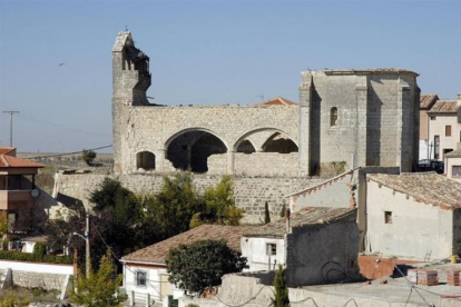 Iglesia de San Pedro de Tiedra (Valladolid)