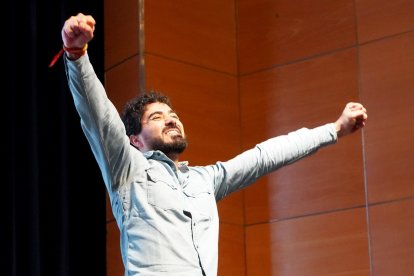 Alvise Pérez en un acto electoral de Se Acabó La Fiesta este domingo en Valladolid