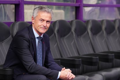 Presentación de Fran Escribá como nuevo entrenador del Real Valladolid.