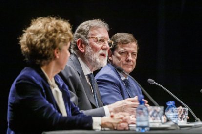 Alfonso Fernández Mañueco y Mariano Rajoy en una imagen de archivo