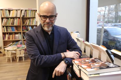 El escritor Vallisoletano, Jesús Herrero, con su novela 'La Checa de la calle Génova'