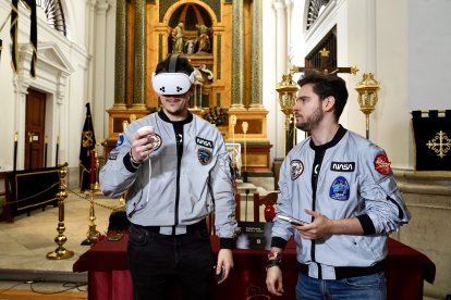 Jhon Domingo y Omar Rabadán, cofundadores de Apolo Studios, desarrolladores del proyecto de Realidad Virtual inclusiva.