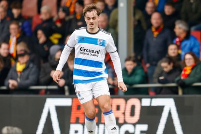 Kaj de Rooij, con el uniforme del PEC Zwolle.