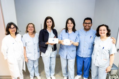 Equipo sanitario de la Unidad de Cuidados Intensivos del Hospital de Soria que ha trabajado en el proyecto de monitorización de dispositivos cardíacos.