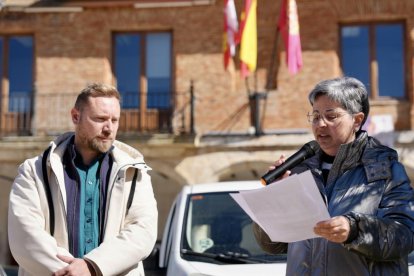 Concentración en la Plaza de España De Mayorga por la oleada de robos.