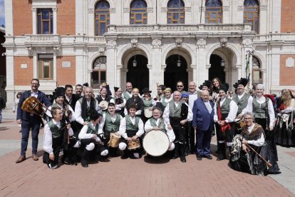 La casa Galicia de Valladolid celebra su día