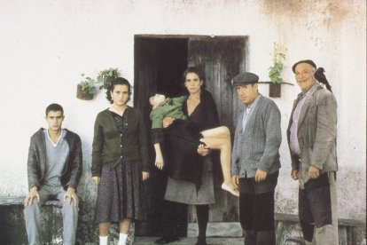 Un fotograma de 'Los santos inocentes'