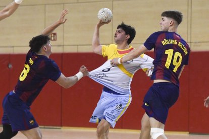 Una acción del Barça Atlétic - Recoletas.