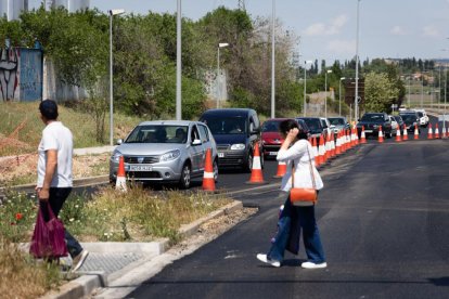 Trabajos de asfaltado en la VA20.