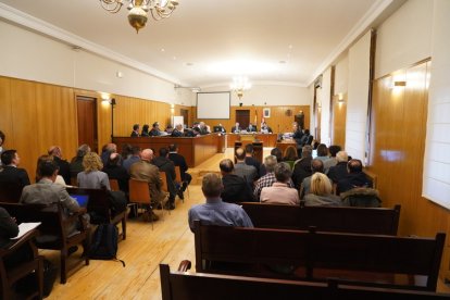 Imagen de una sesión del juicio del caso ataúdes de Funeraria Castellana.
