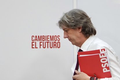 CARLOS MARTÍNEZ.-ICAL