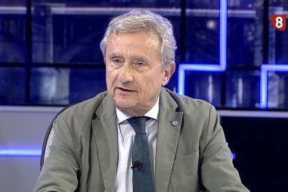 José Luis Almudí, presidente del Colegio de Médicos de Valladolid en La Quinta Esquina